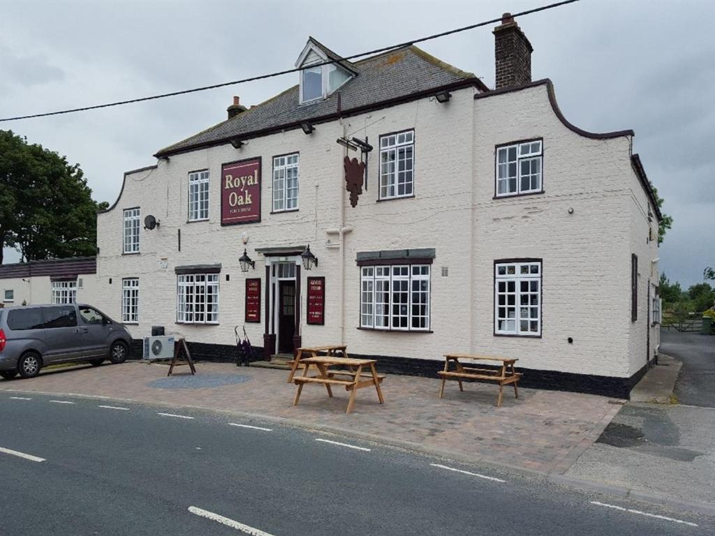 Royal Oak Hotel Hunmanby Room photo